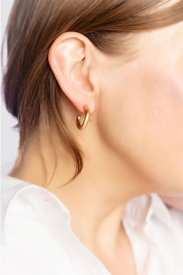 Celia Hoop Earrings