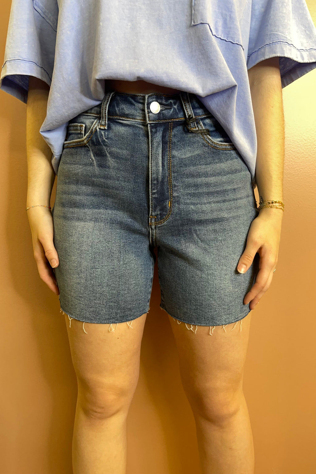 HW Cutoff Denim Shorts
