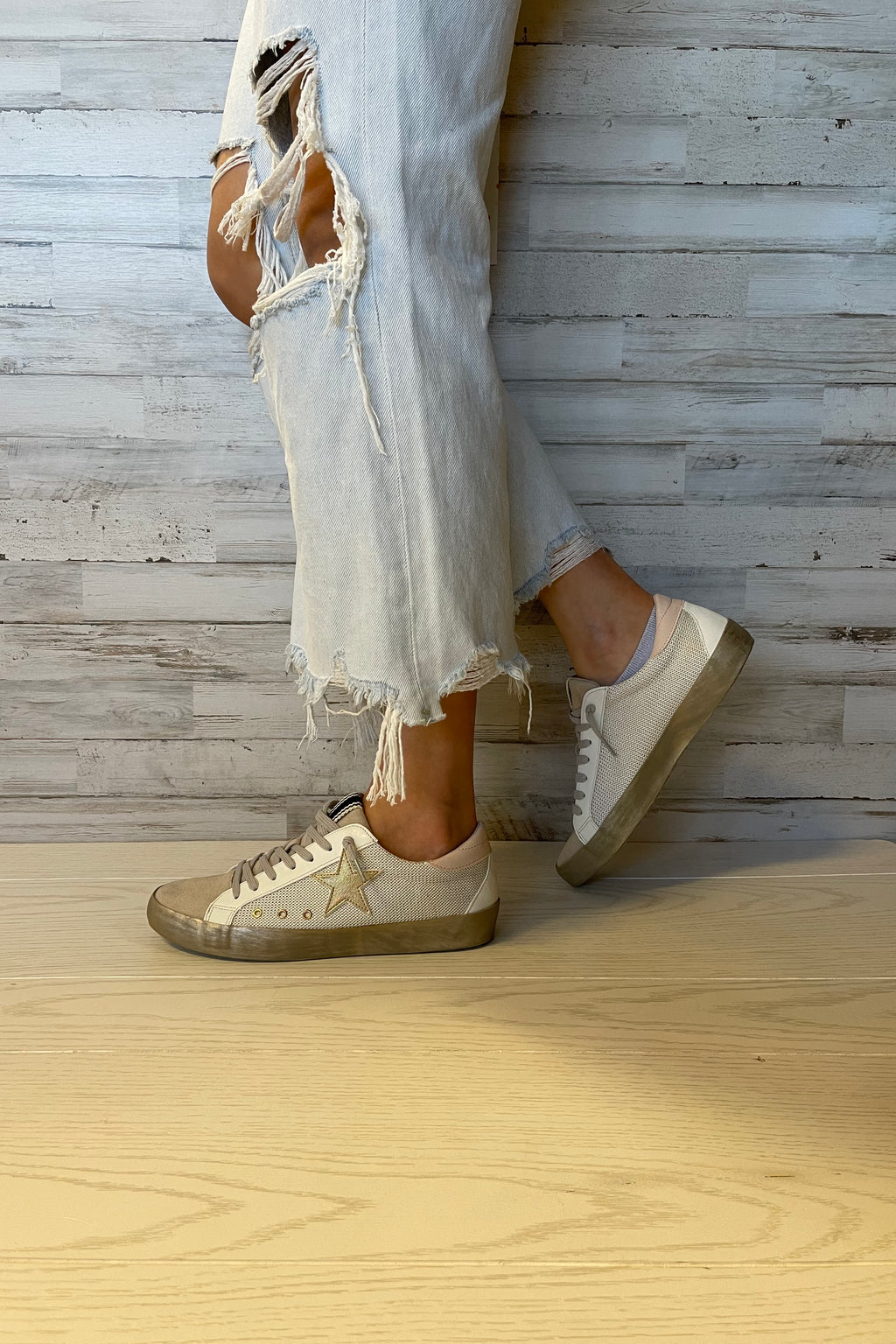 Paula Mesh Low Top Sneakers