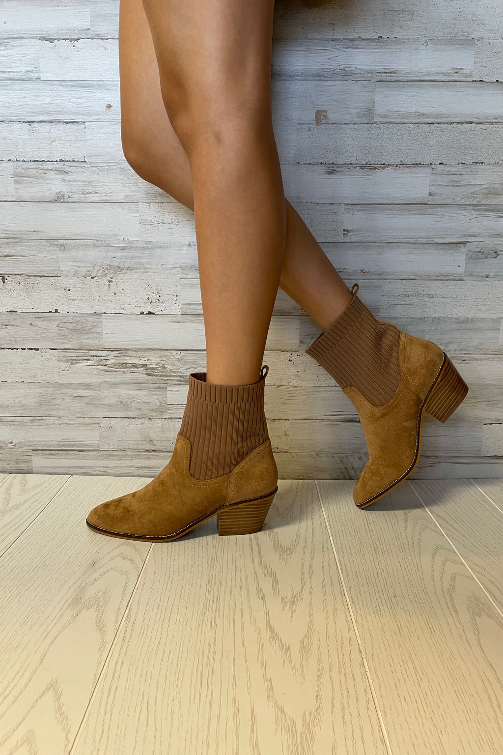 Crackling Stretch Ankle Booties