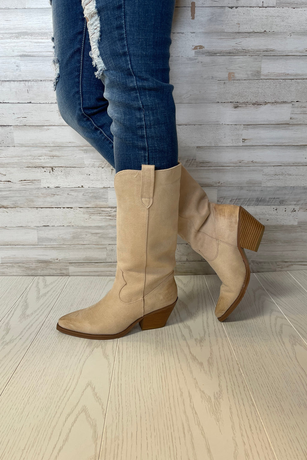 Bodhi Western Suede Boots