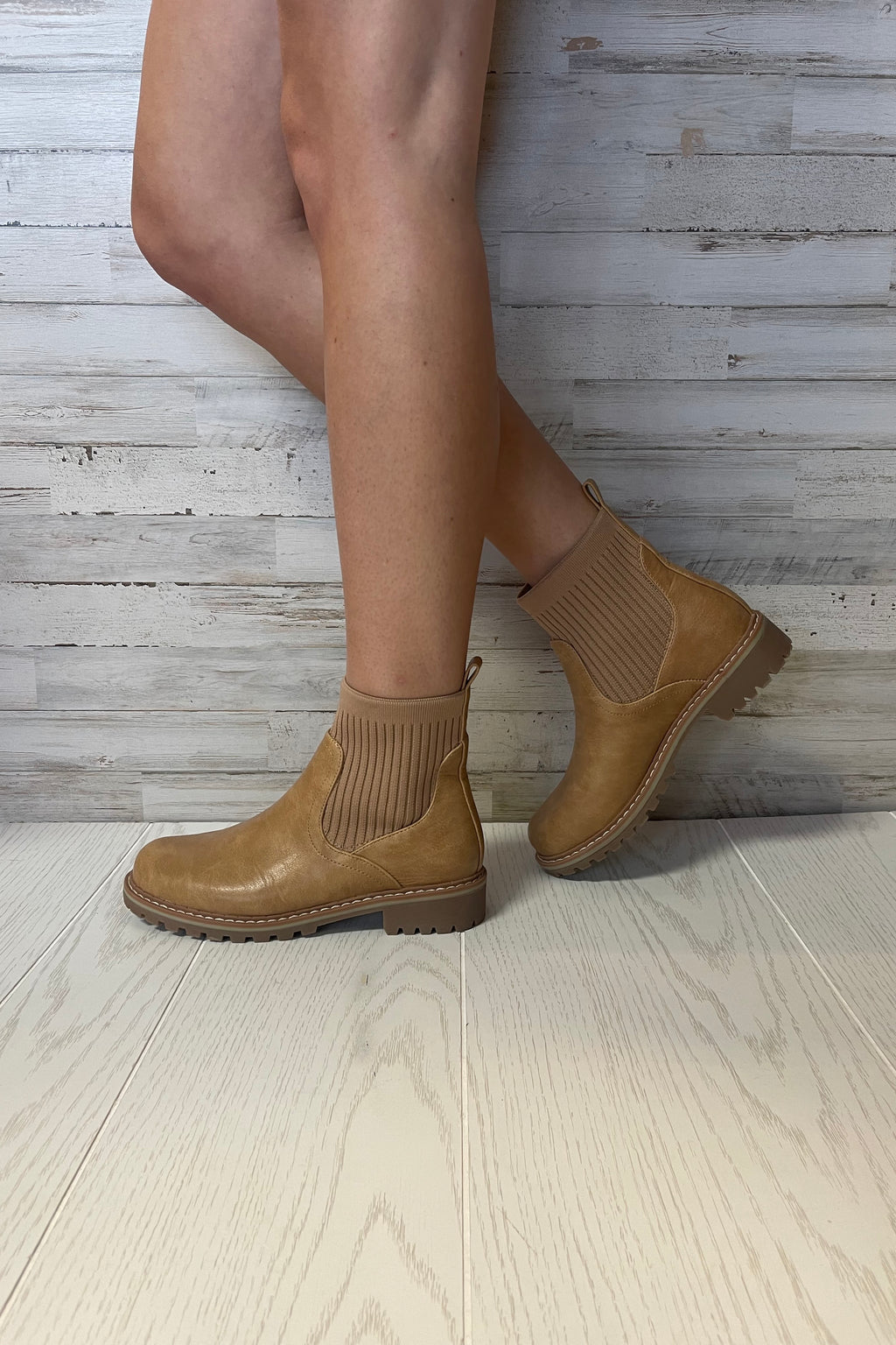 Cabin Fever Boots- Caramel
