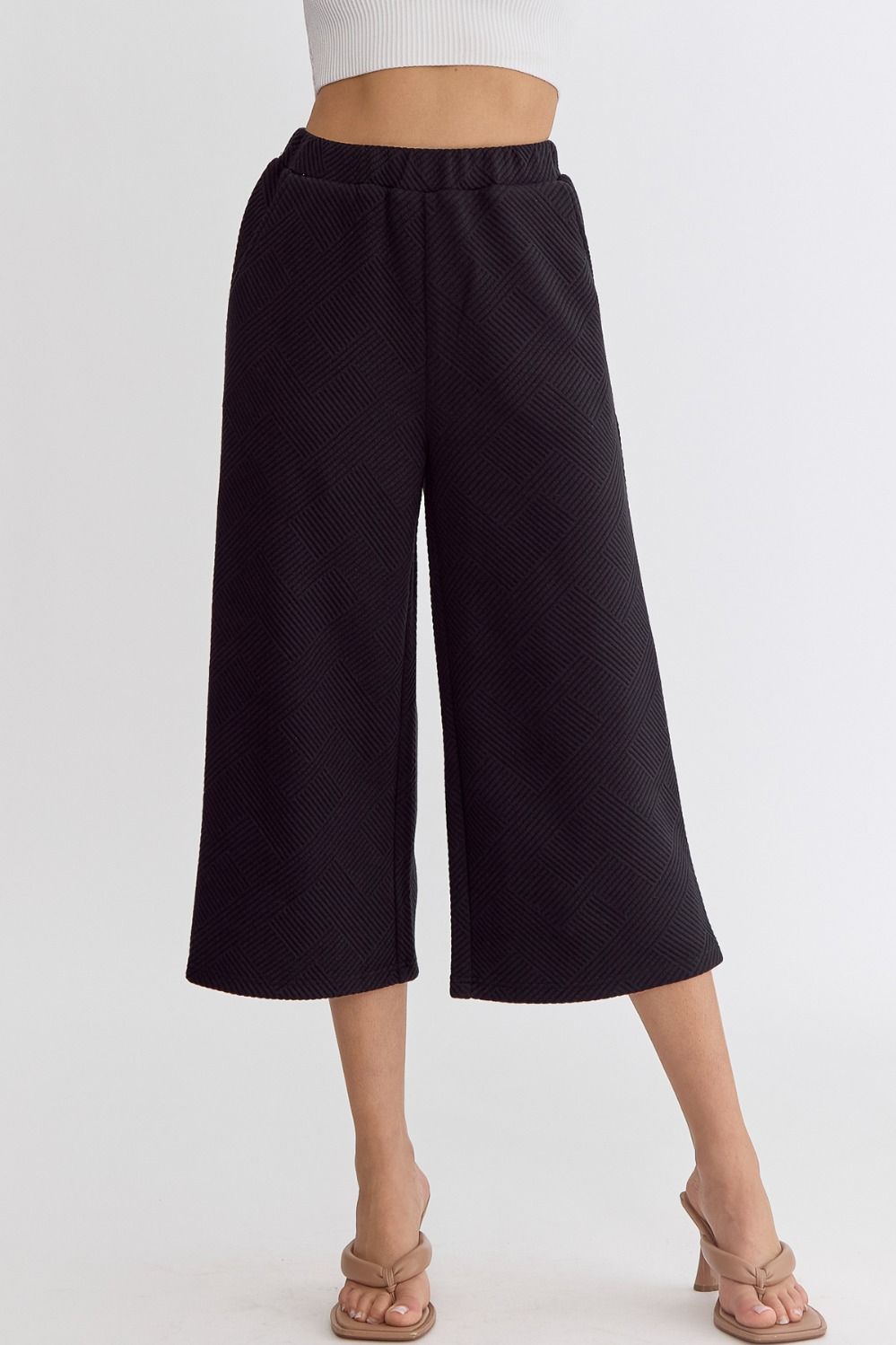 Textured Wide Leg Pants