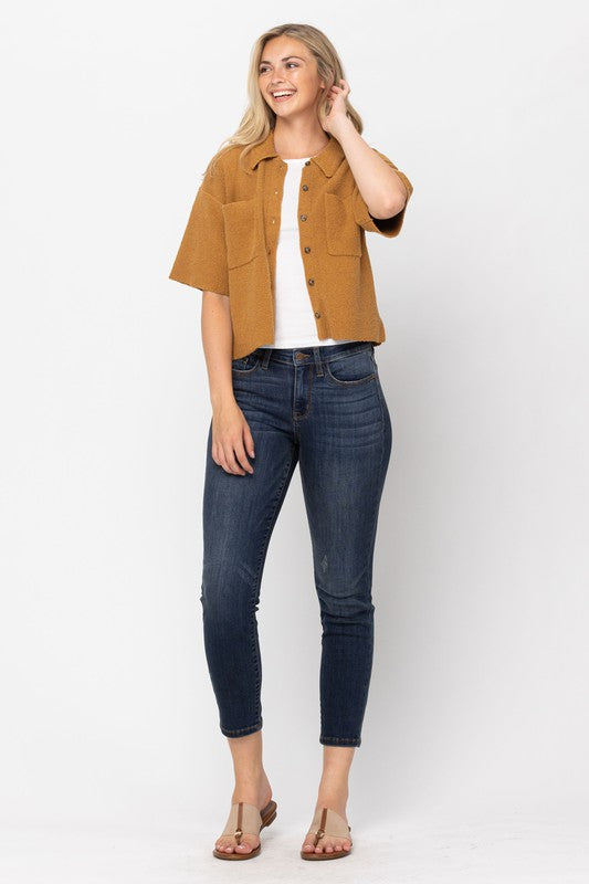 Mid Rise Crop Relaxed Fit Jeans