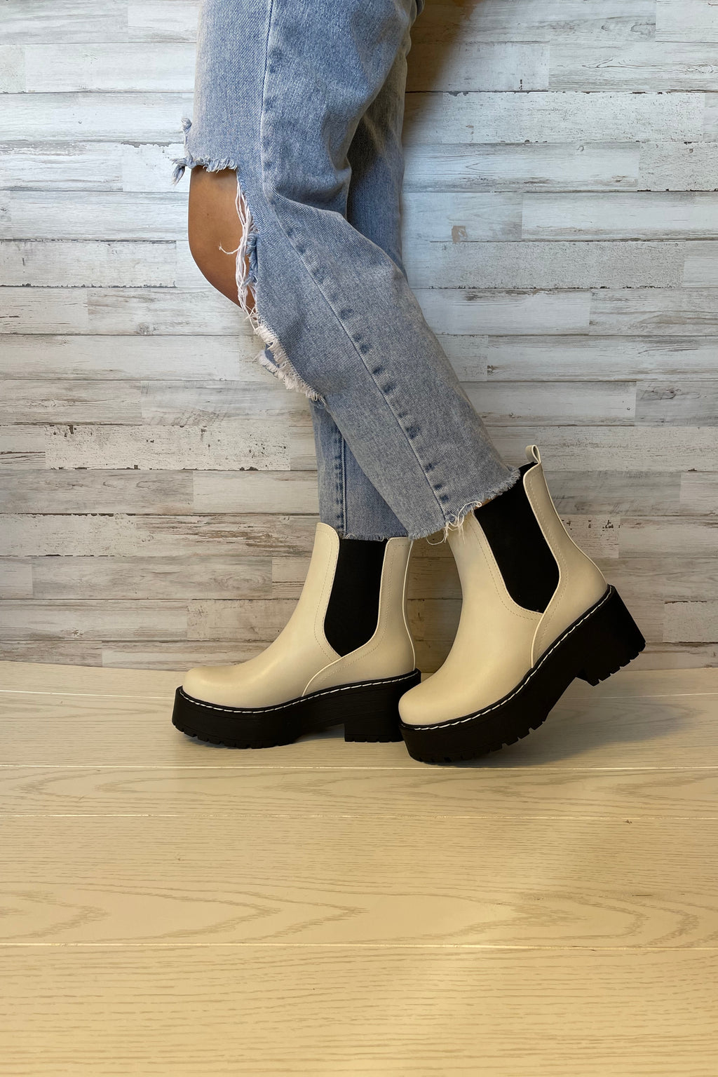 Yossi Platform Booties- Black/White