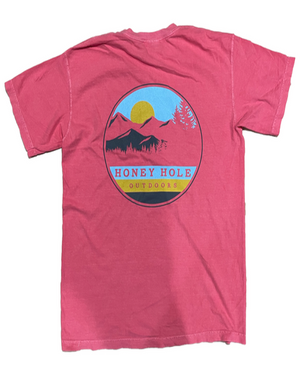 SS Circle Mountain Comfort Colors Graphic Tee