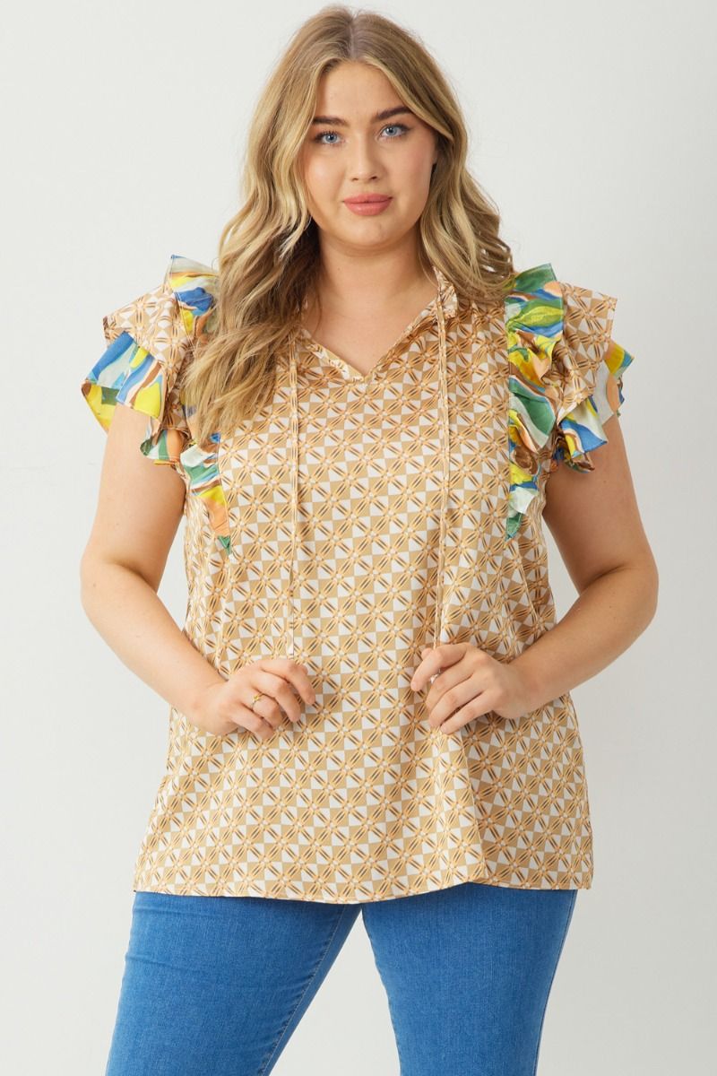Plus Contrast Ruffle Print Top