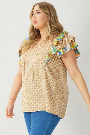 Plus Contrast Ruffle Print Top