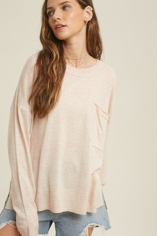 Single Pocket Oversized Knit Top